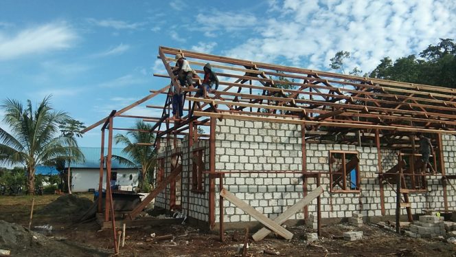 Tmmd Pemasangan Lisplang Pembangunan Gereja Top Sumbar