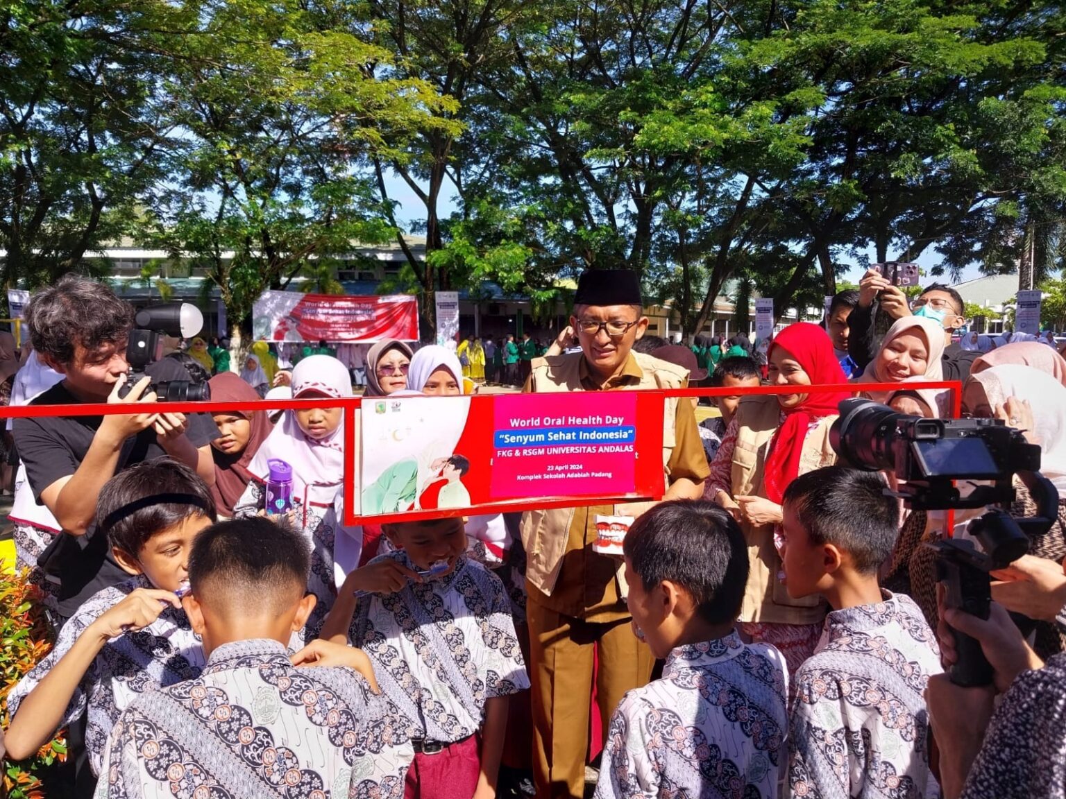 Merayakan World Oral Health Day Wako Hendri Septa Menegaskan