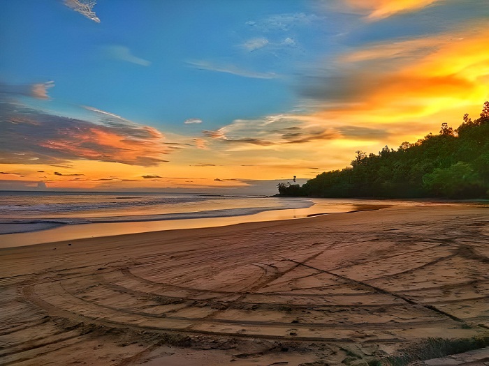 Pantai Sikabau, Gokil Abis Buat Liburan Santai Bareng Family! (Foto : Dok. Istimewa)