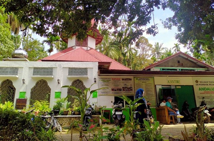 Keajaiban Spiritual Dari Solok Selatan, Kisah Mengharukan Khalifah Rajab, Ulama Sufi yang Meninggalkan Warisan Ajaib! (Foto : Dok. Istimewa)