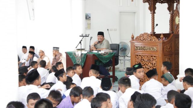 Yota Balad Buka Pesantren Ramadan SD dan SMP se Kota Pariaman. (Foto: Dok.Istimewa)