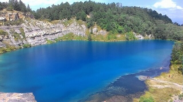 Danau Kandi, Destinasi Wisata Bekas Galian Tambang Batu Bara di Sawahlunto, Sumatera Barat. (Foto: Dok.Istimewa)