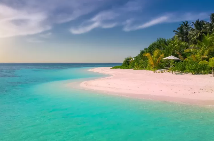 Pantai Caroline, Destinasi Wisata Sumbar yang Dulu Sepi, Kini Jadi Favorit Para Wisatawan (Foto: Dok.Istimewa)