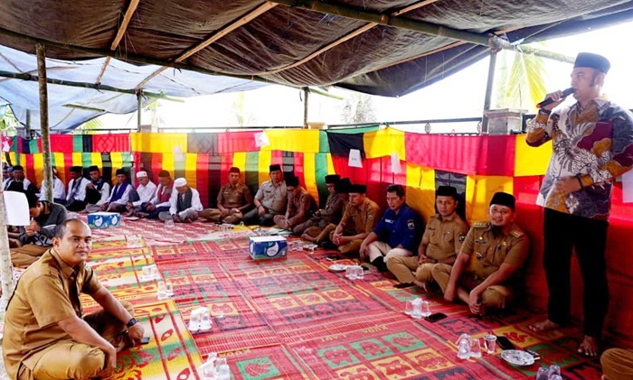 Bupati Sijunjung Benny Dwifa Yuswir Hadiri Tradisi Bakawua Adat di Lubuak Tarok