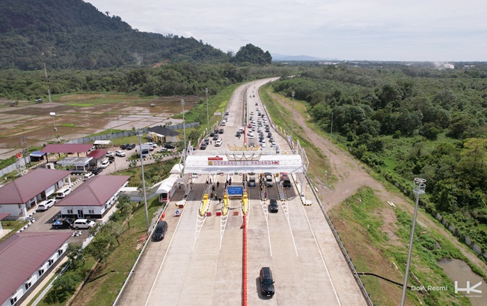 Capai Angka Tertinggi, Tol Padang - Sicincin Dilintasi 7.024 Kendaraan dalam Dua Hari Pasca Difungsionalkan