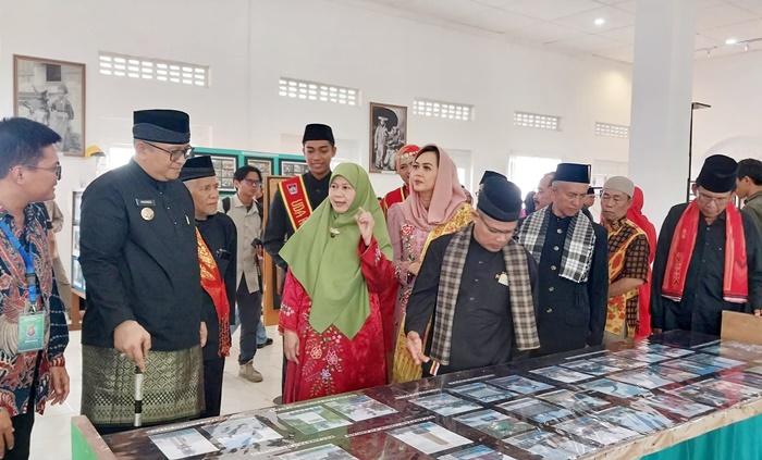 Gedung Balai Kota Lama Padang Resmi Menjadi Museum dan Galeri Arsip Statis