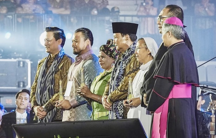 Hadiri Puncak Perayaan Natal 2024, Presiden Prabowo Ucapkan Terima Kasih kepada Kapolri dan Panglima TNI