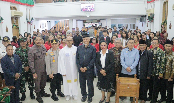 Kapolda Sumbar Pantau Pengamanan Gereja dan Pos Pengamanan Malam Natal 2024