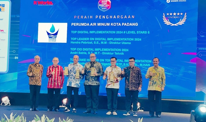 Lagi, Perumda AM Kota Padang Raih Empat Penghargaan TOP Digital Awards 2024