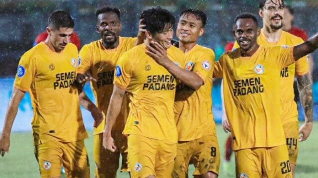 Tumbangkan Madura United, Semen Padang Selamat dari Zona Degradasi