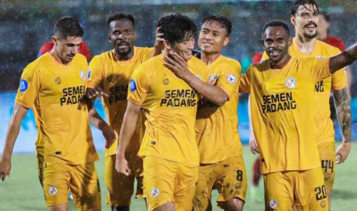 Tumbangkan Madura United, Semen Padang Selamat dari Zona Degradasi