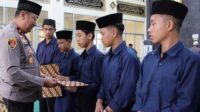 Wakapolda Beri Santunan kepada Anak Yatim di Lingkungan Polda Sumbar