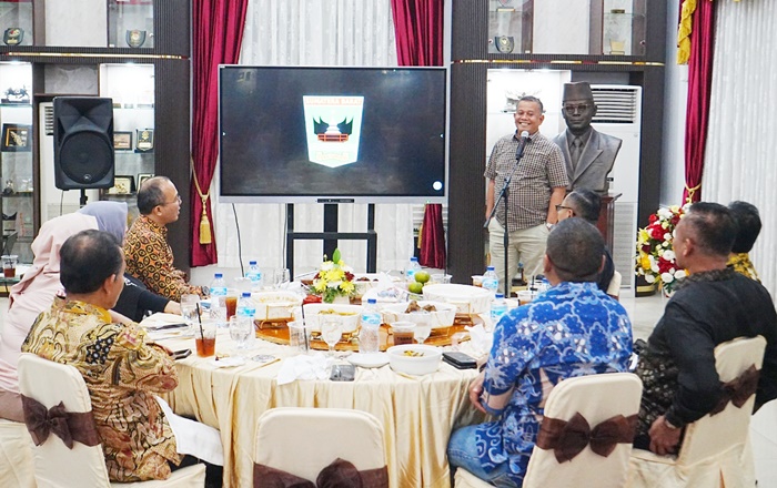 Wamen UMKM dan Pemprov Sumbar Ciptakan Pertumbuhan Usaha Mikro Berbasis Potensi Lokal