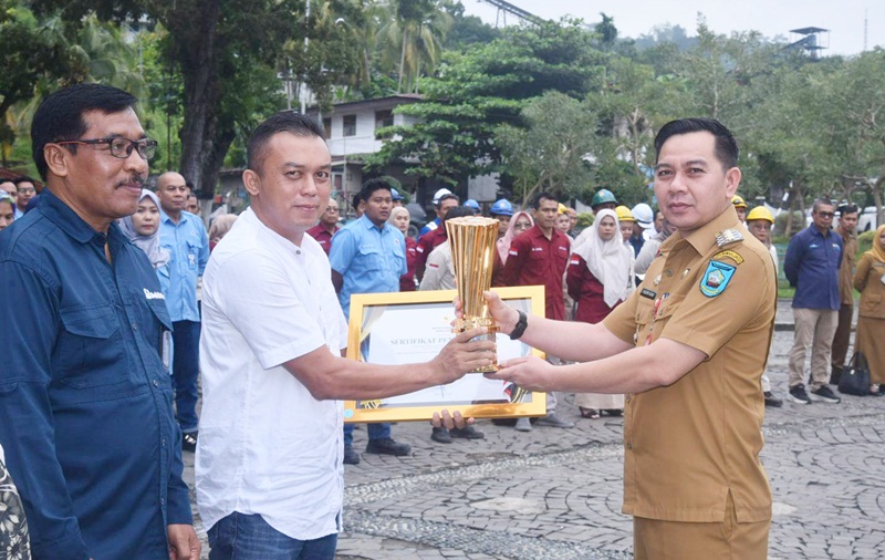 Apel Peringatan Hari K3 di Sawahlunto Berlangsung Khidmat di Lapangan Segitiga