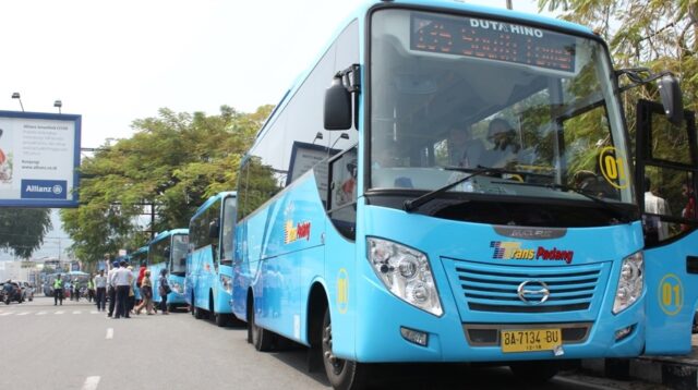 Bus Trans Padang di Empat Koridor Mogok Beroperasi, Ribuan Warga Menanti Solusi Cepat