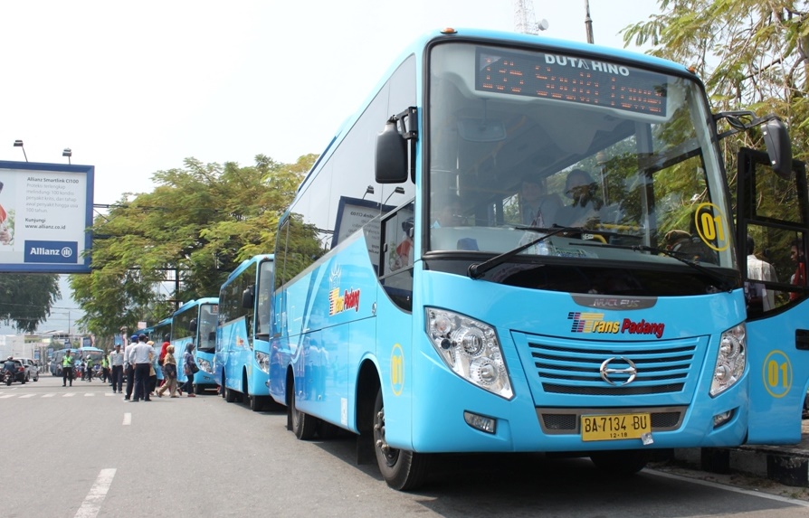 Bus Trans Padang di Empat Koridor Mogok Beroperasi, Ribuan Warga Menanti Solusi Cepat