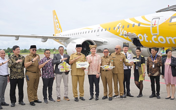 Gubernur Sumbar Sambut Penerbangan Perdana Scoot Airlines Rute Padang-Singapura