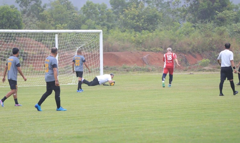 Pemko Solok dan Pemprov Sumbar Bermain Imbang 1-1 pada Pertandingan Persahabatan di Stadion H. Marah Adin