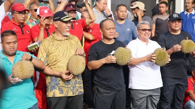 Festival Makan Durian Basamo di CFD Padang, Ketua DPRD Sumbar Harap Jadi Agenda Tahunan