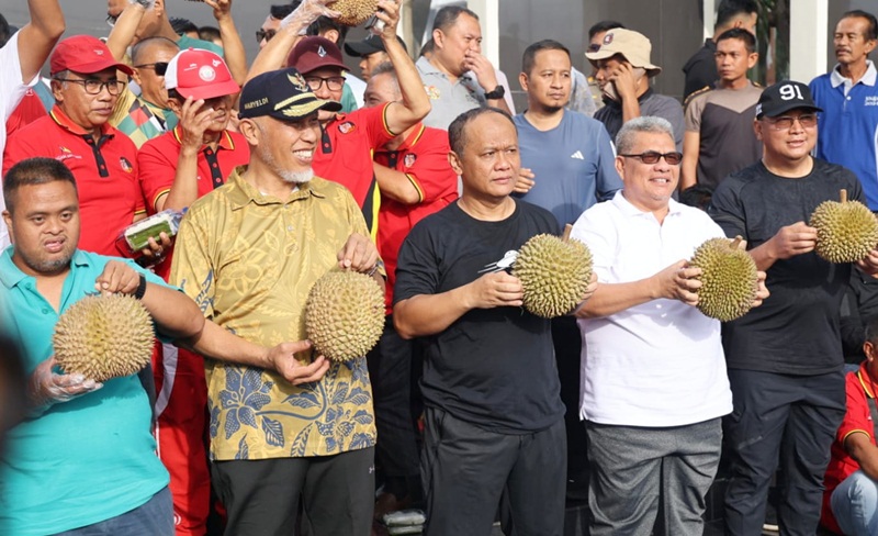 Festival Makan Durian Basamo di CFD Padang, Ketua DPRD Sumbar Harap Jadi Agenda Tahunan