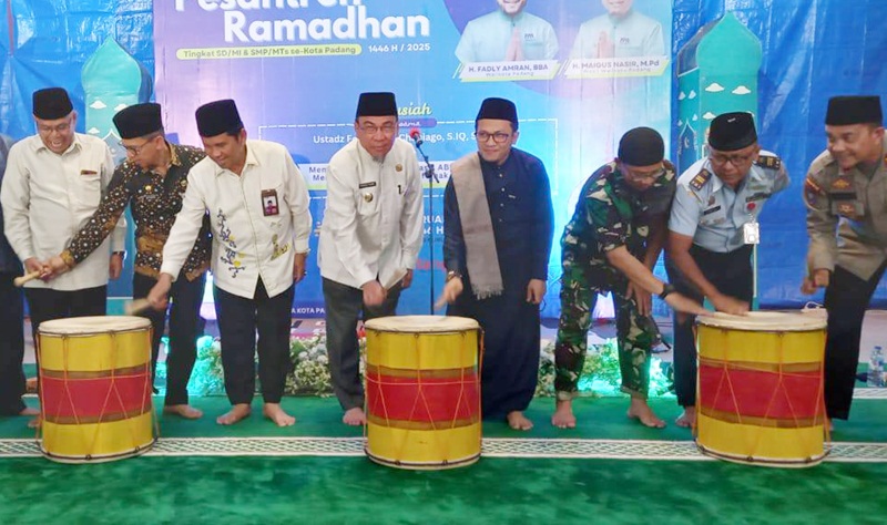 Pesantren Ramadan Resmi Diluncurkan, Wawako Padang Maigus Nasir Harus Membangun Karakter Generasi Muda