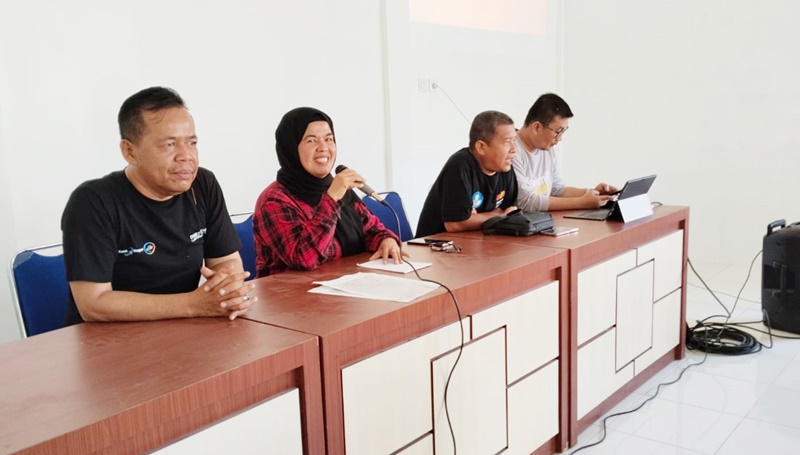 Plt Kepala Dinas DIKPORA Kota Pariaman Sosialisasikan Program Unggulan Wali Kota