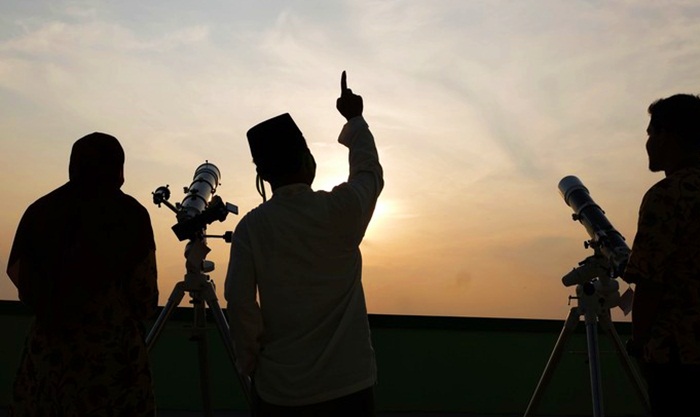 Tunggu Hasil Maniliak, Jemaah Tarekat Syattariyah di Padang Pariaman Tentukan Awal Ramadan pada 1 Maret