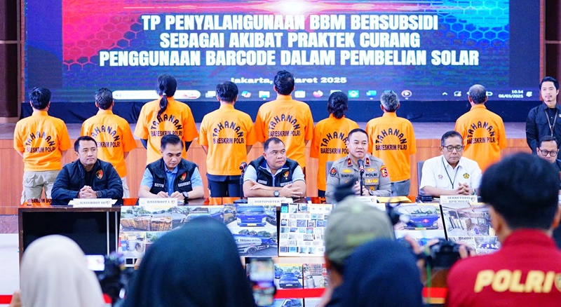 Bareskrim Polri Ungkap Penyalahgunaan BBM Subsidi Ilegal di Jatim dan Jabar, Negara Rugi Rp4,4 Miliar