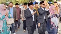 Kepulangan Wako dan Wawako Bukittinggi Usai Retreat Disambut Hangat oleh Masyarakat