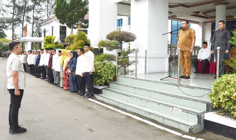 Pimpin Apel Gabungan Pemko, Yota Balad Tidak Ada Lagi Sekat, Saatnya Bersatu Bangun Kota Pariaman