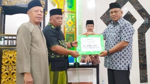 Tim XI Safari Ramadan Pemko Solok Sambangi Masjid Babussalam