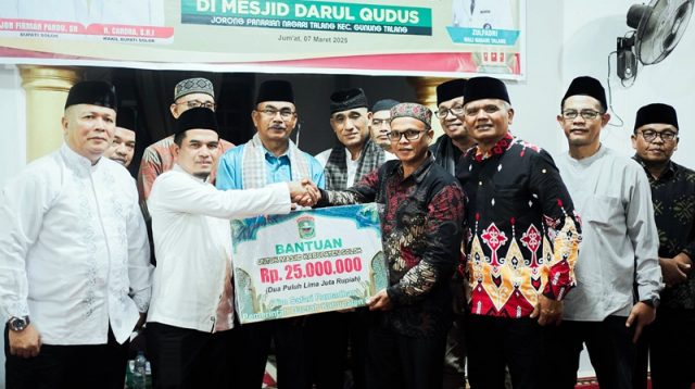 Wabup Solok H. Candra Pimpin Safari Ramadan ke Masjid Durul Qudus Nagari Talang