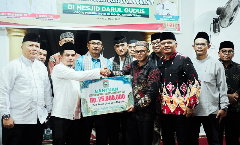 Wabup Solok H. Candra Pimpin Safari Ramadan ke Masjid Durul Qudus Nagari Talang